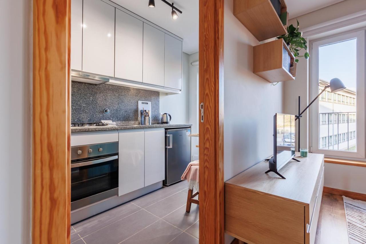 A Pop Of Color By Lovelystay OOporto Extérieur photo