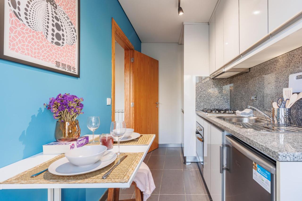 A Pop Of Color By Lovelystay OOporto Extérieur photo