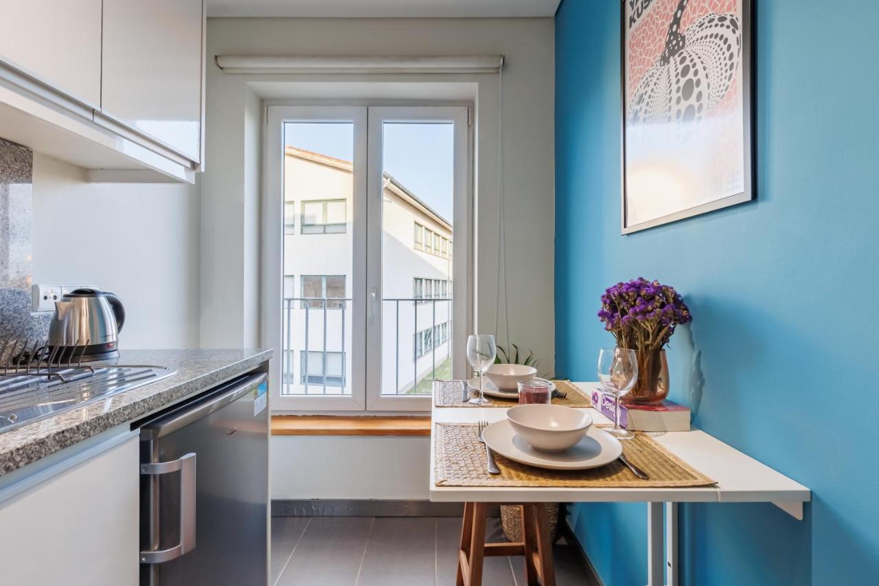 A Pop Of Color By Lovelystay OOporto Extérieur photo